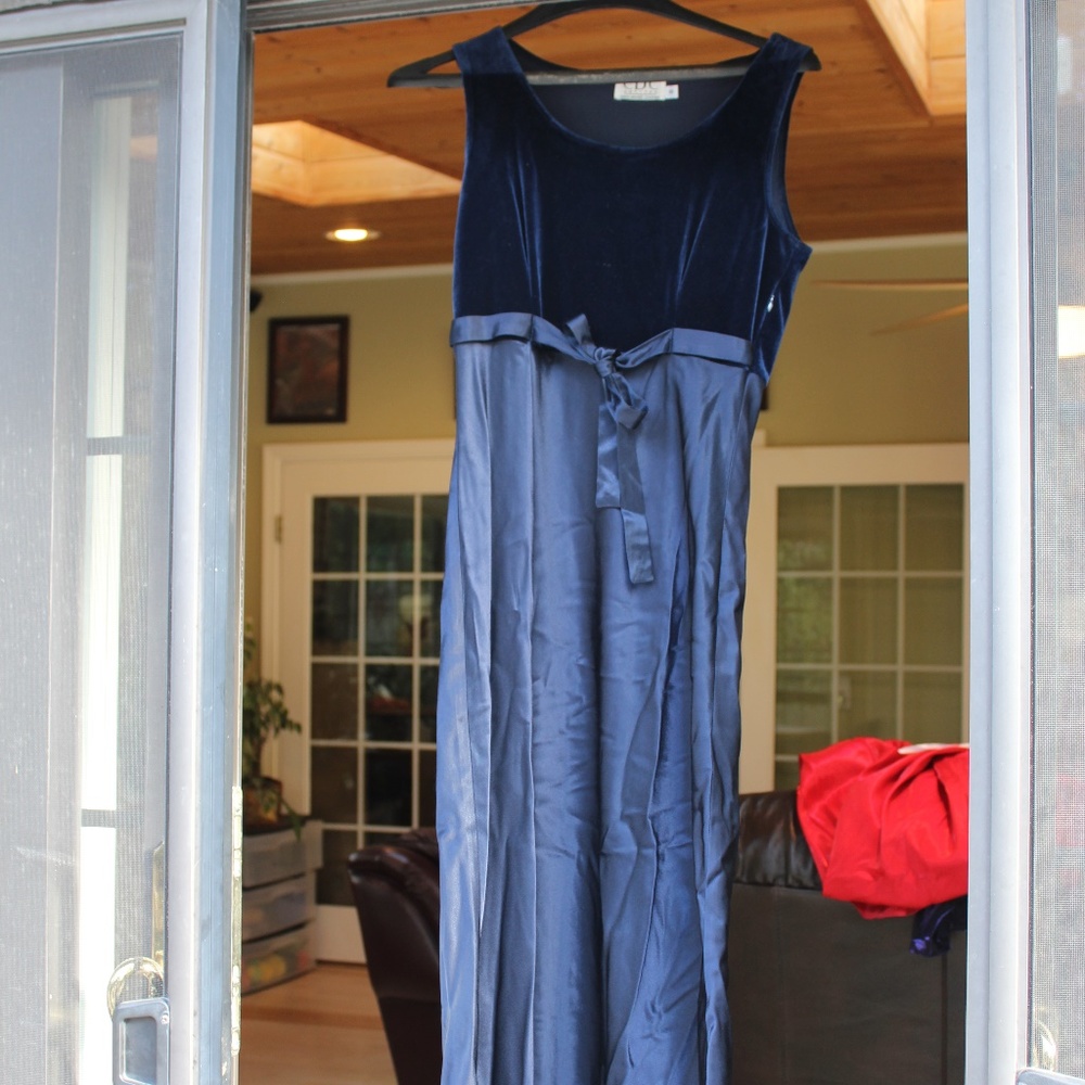 Blue with velvet Prom dress